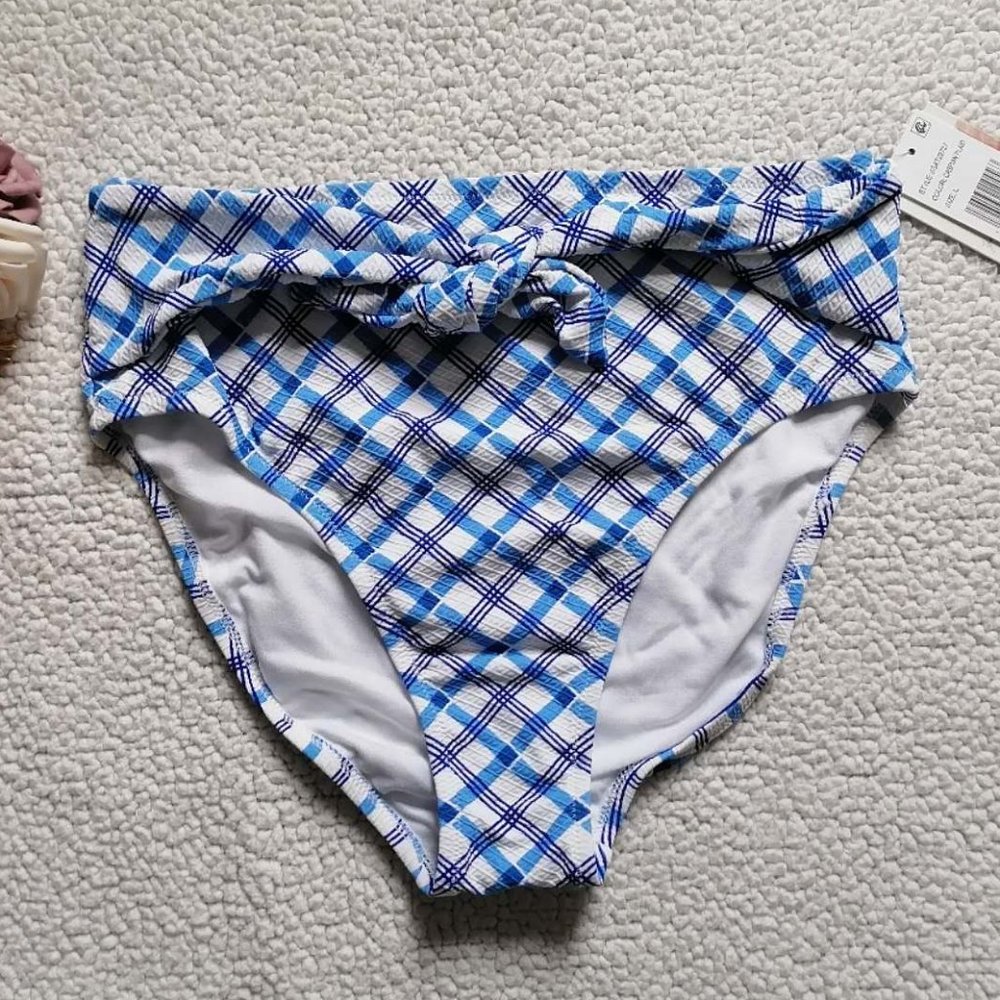 Jessica Simpson Women’s High Waisted Tie Bottom in Caspian Plaid, Size L